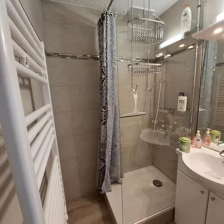 Renove Confort Meuble 3 Etoiles - Les Cretets