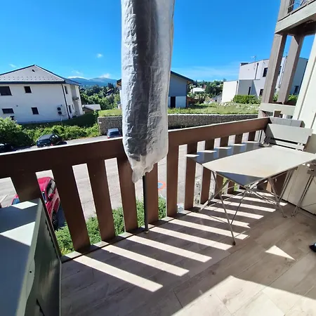 Renove Confort Meuble 3 Etoiles - Les Cretets Apartamento *